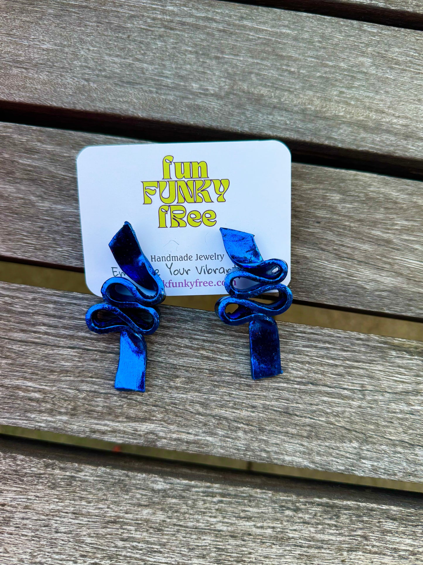 Merry Ribbons - Blue