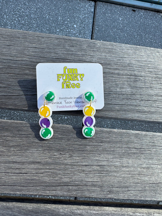 FUN Mardi Gras Beads