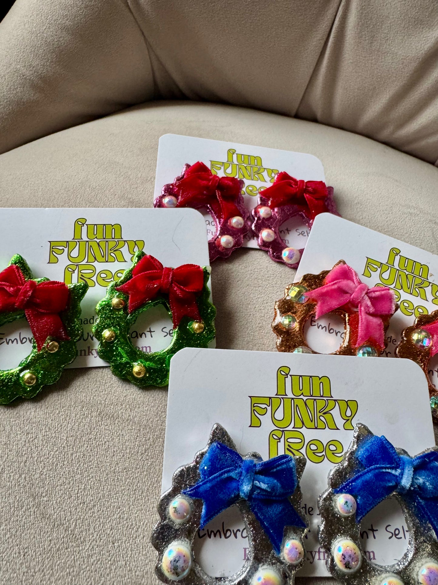 Funky Wreath - Rose Gold/Pink Bow